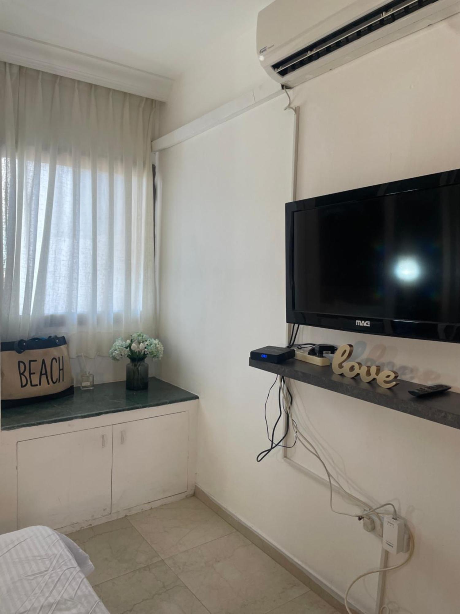 Llalis Luxury Apartment Eilat Bagian luar foto